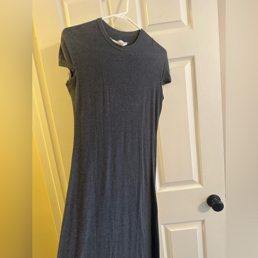 VINTAGE LONG Gray Short Sleeve Tee Shirt Dress Soft as Butter sm/4 - Picture 2 of 5